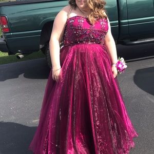 Sherri Hill Prom Dress